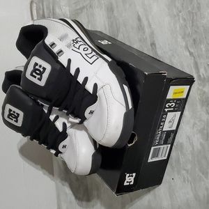 Mens DC Versatiles 2.0